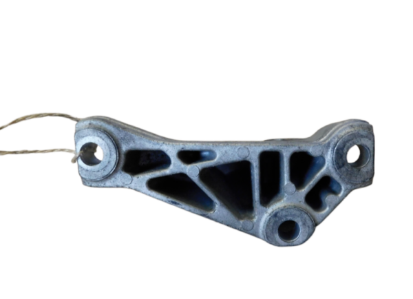 BMW 1 3 5 Series X1 X3 N47 Fuel Pump Support Bracket - Image 6