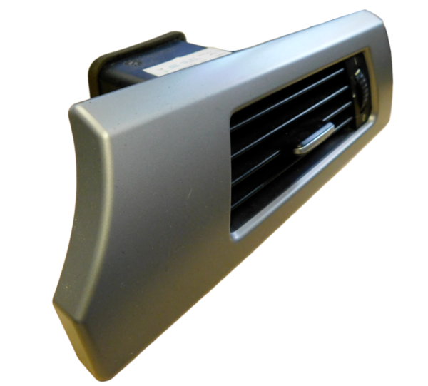 BMW 3 Series Dashboard Air Vent Front Right - Image 4