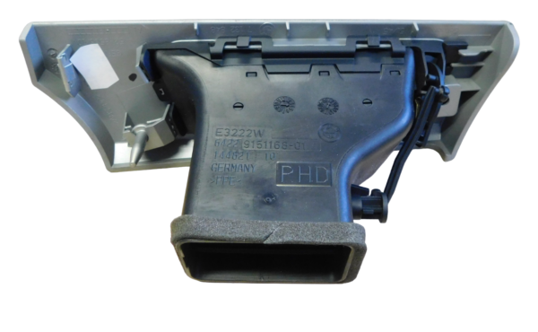 BMW 3 Series Dashboard Air Vent Front Right - Image 6