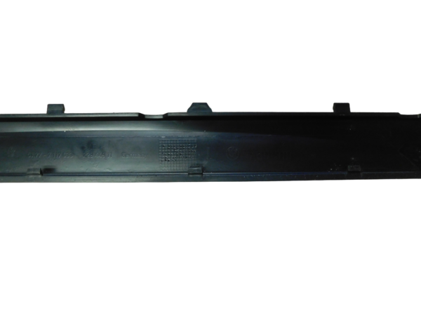 BMW 1 Series Entrance Strip Cover Front Left - Image 7