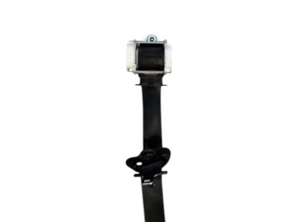 BMW 1 3 Series Upper Left Seat Belt - Image 2