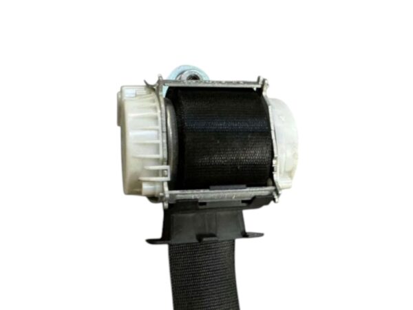 BMW 1 3 Series Upper Left Seat Belt - Image 4