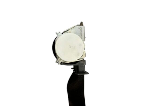 BMW 1 3 Series Upper Left Seat Belt - Image 5