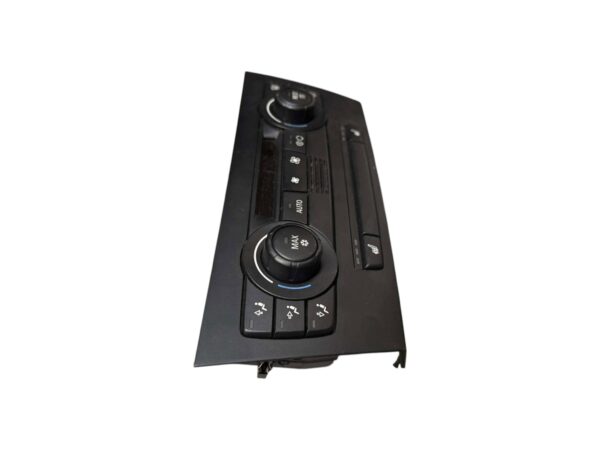 BMW 1 3 Series Heating Control Panel - Image 3