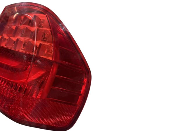 BMW 3 Series E90 O/s Drivers Side Right Tailight - Image 2